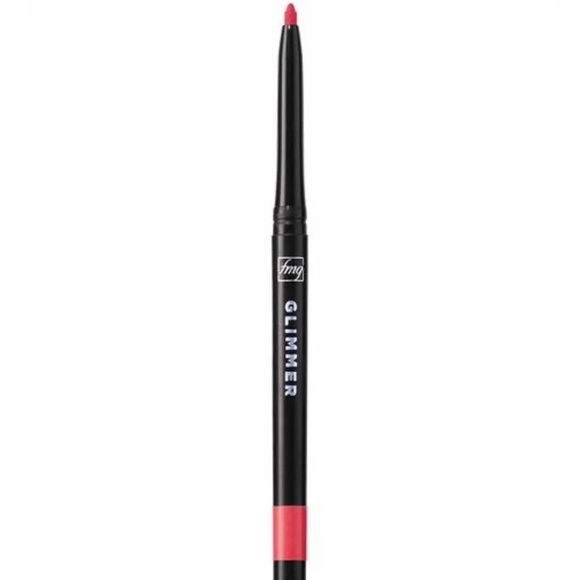 **FMG* Passion Red Glimmer Lip Liner Size 0.012 oz. - Picture 1 of 2